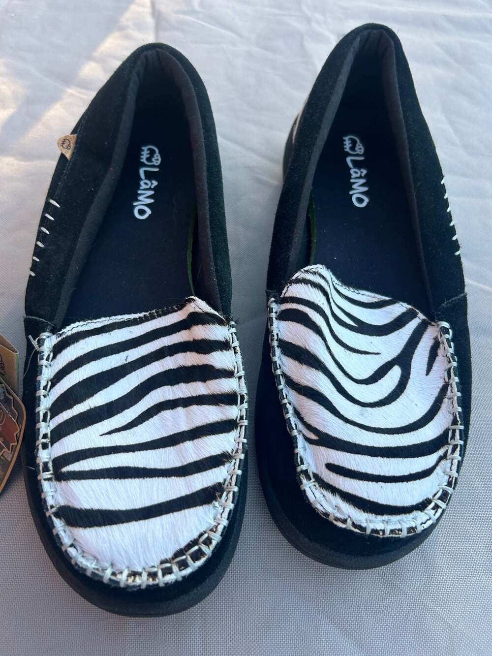 LAMO Moccasin Slippers Size 11 Black Zebra Print